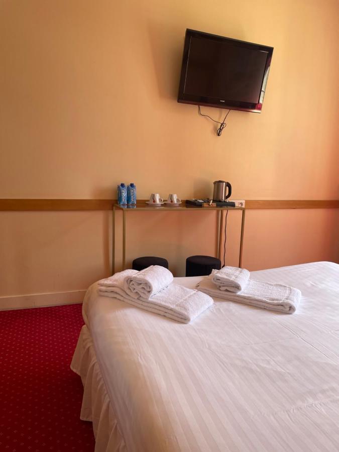 Hotel La Capitainerie Chateauneuf-sur-Loire Luaran gambar